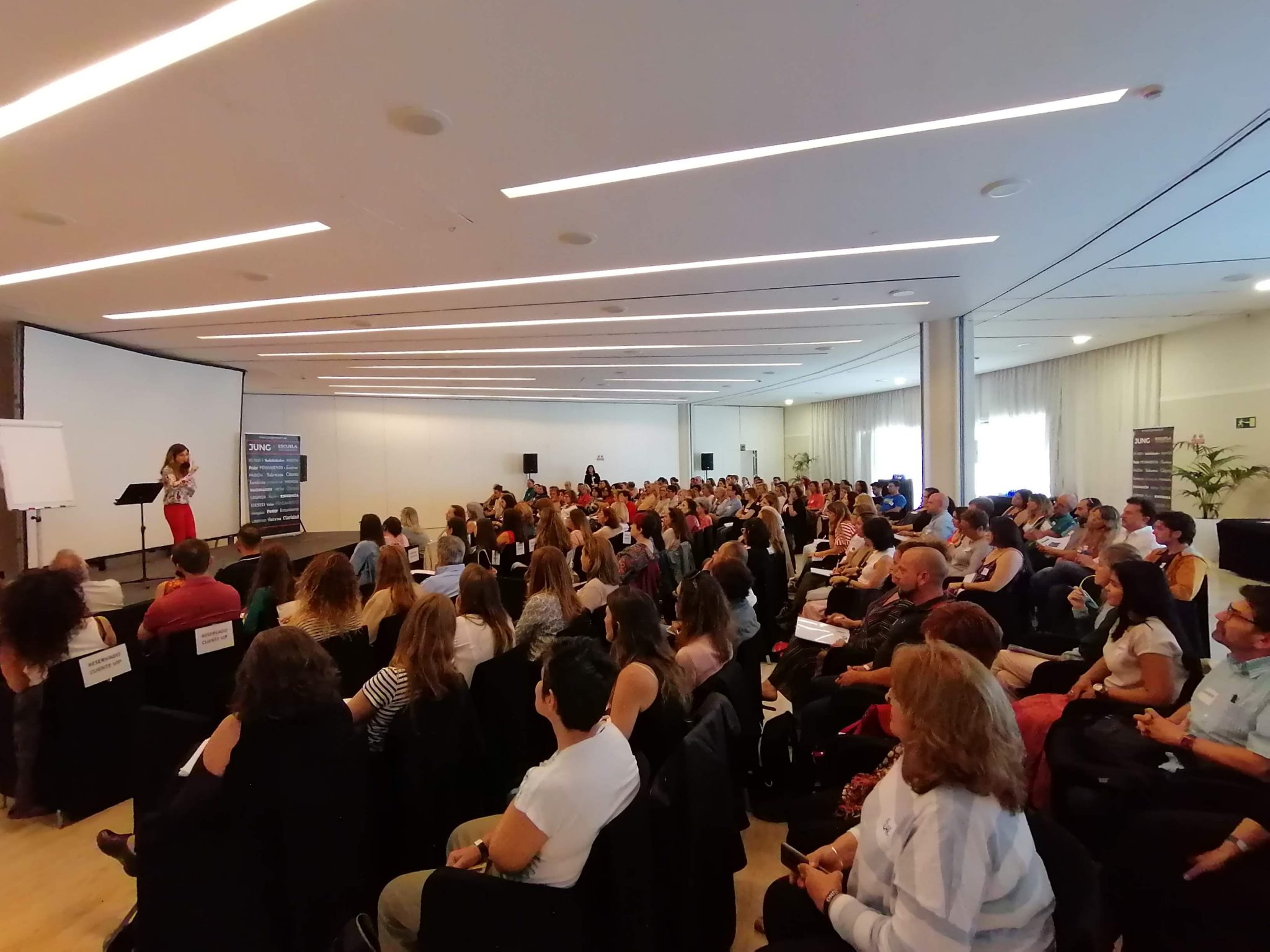 Conferencias Método BRAVO La herramienta definitiva para hablar en público Conferencias Método BRAVO La herramienta definitiva para hablar en público